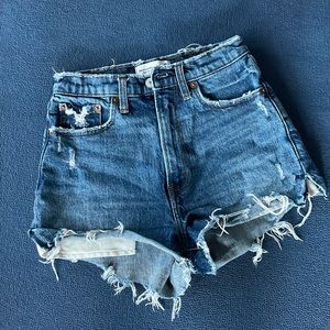 Abercrombie mom shorts
